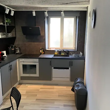 아파트 A Labri Du Vent